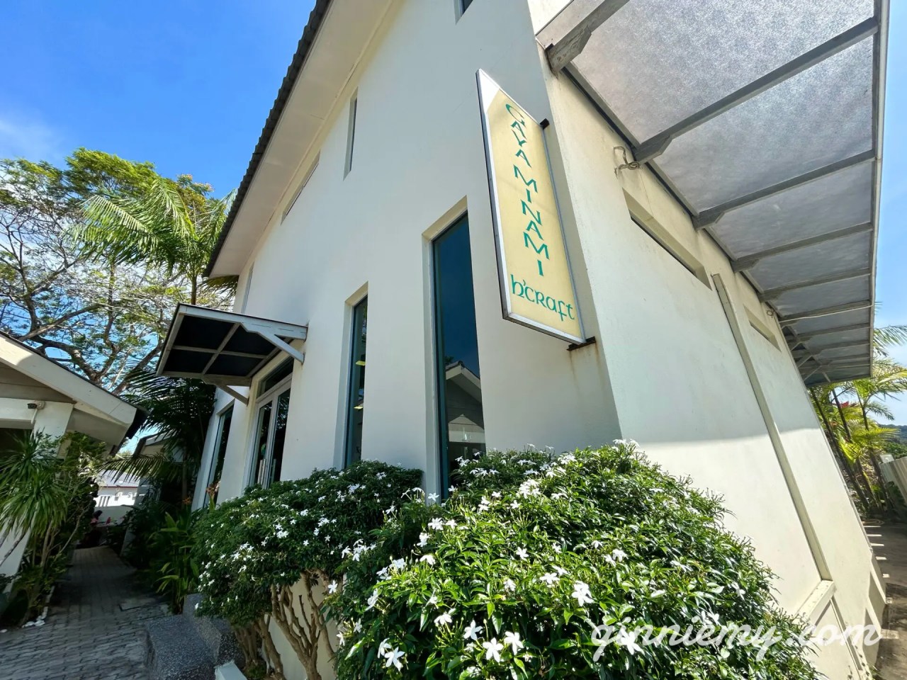 Gaya Minami Handicrafts shopfront on Pantai Tengah