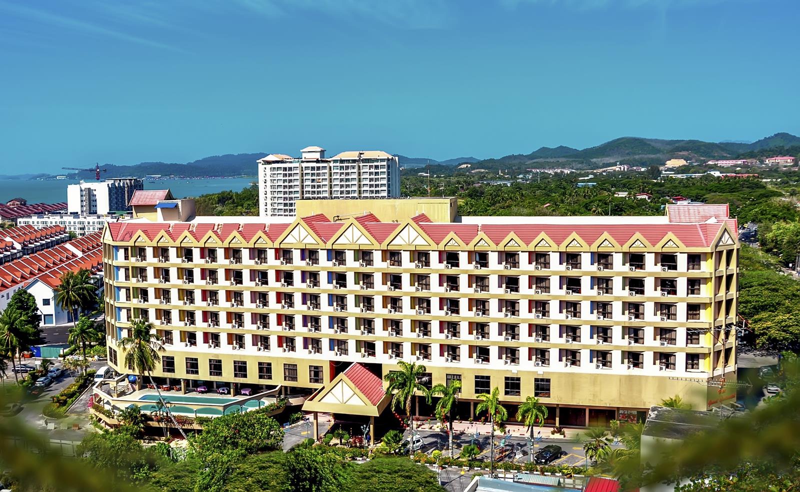 Exterior view of Hotel Grand Continental Langkawi in Kuah