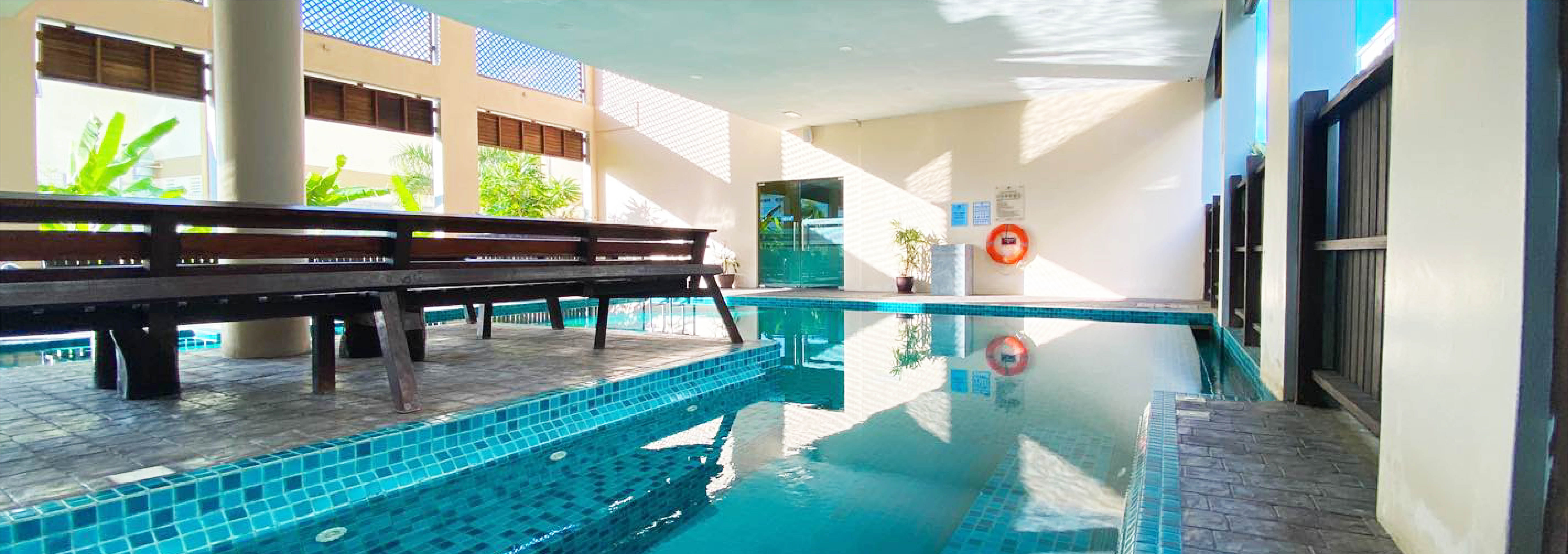 Hotel exterior and pool at Nadia's Hotel Cenang Pantai Cenang